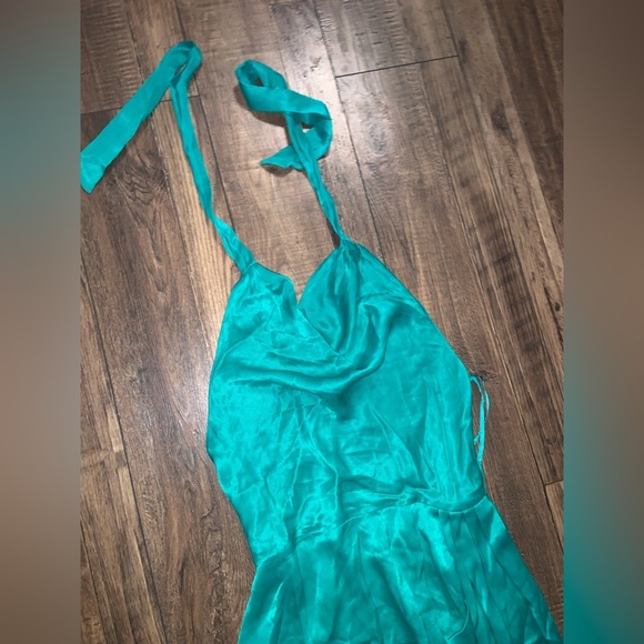 Green teal Halter Saylor Lucey Mini Dress S formal revolve silk party spring - Picture 5 of 8